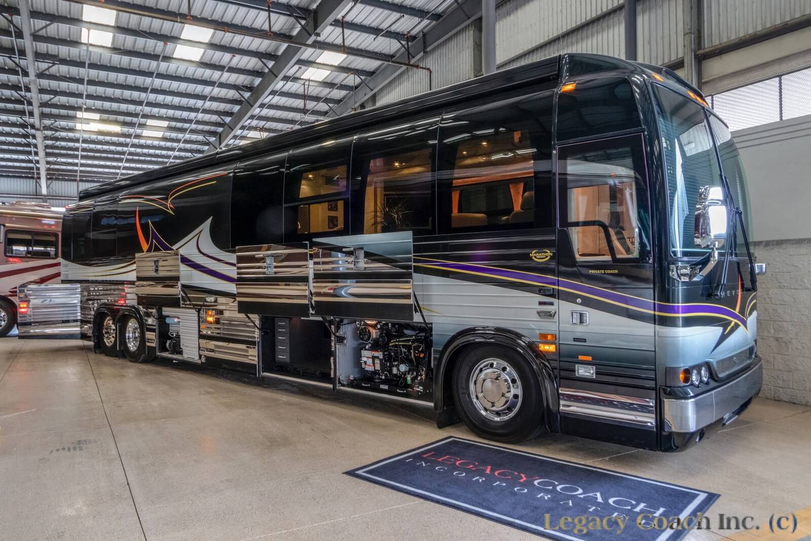 2006 Prevost Marathon Xlii Double Slide | Legacy Coach | Rockwall Texas